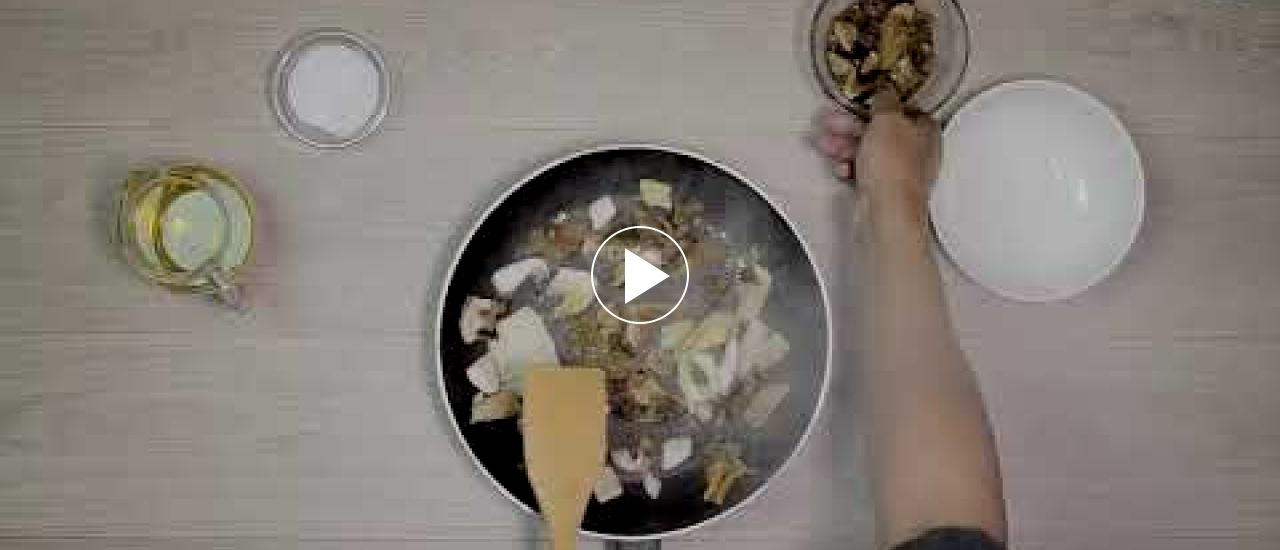Embedded thumbnail for Pork tenderloin stuffed with chinese mushrooms